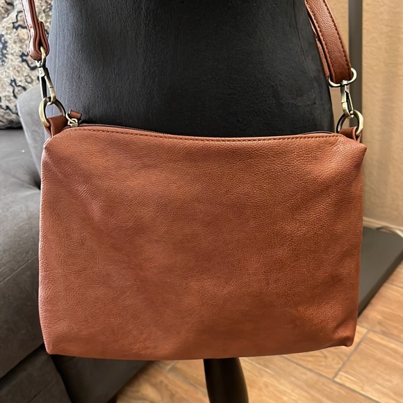 Joy Susan Crossbody Bag Vegan Leather Brown - Picture 4 of 5